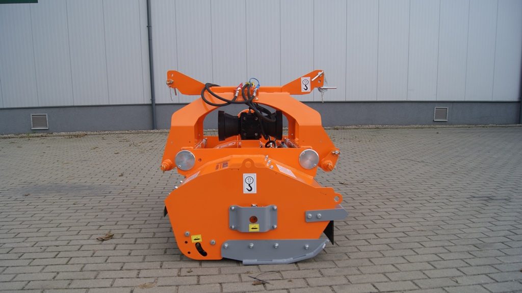 KUŹNIA Kosiarka bijakowa MODEL KBT16