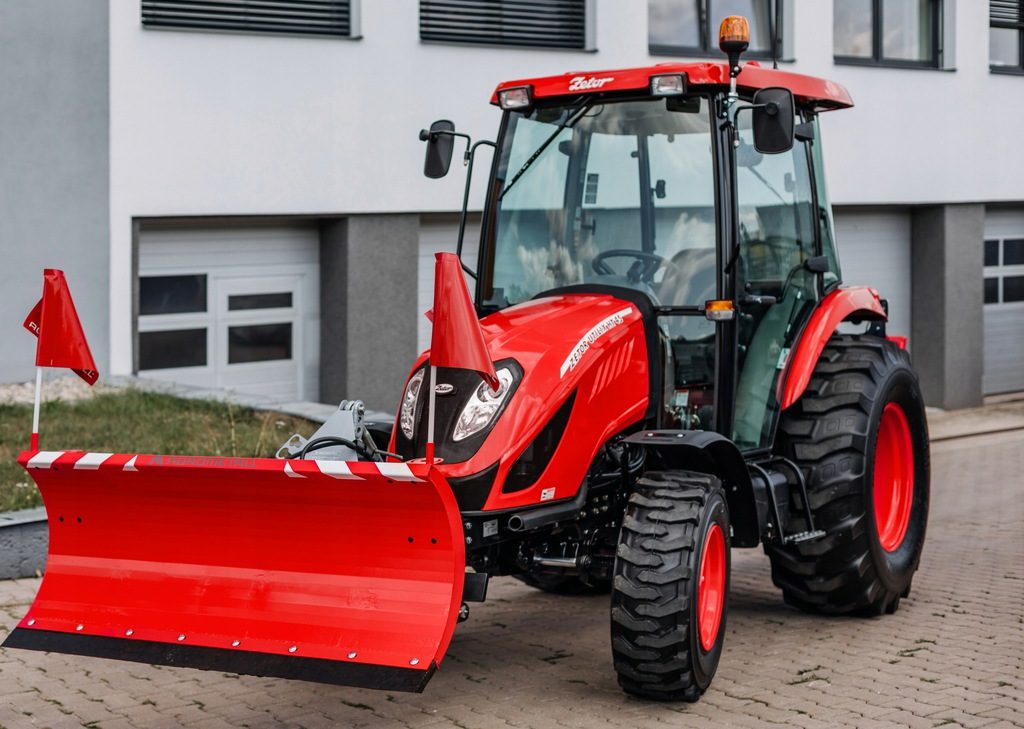 CZAS ZIMA-ZESTAW KOMUNALNY CIĄGNIKI ZETOR