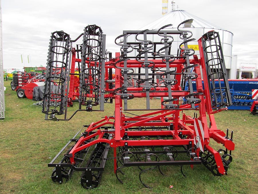 EXPOM MODEL Lech  Szerokość 2,8-5,6 m
